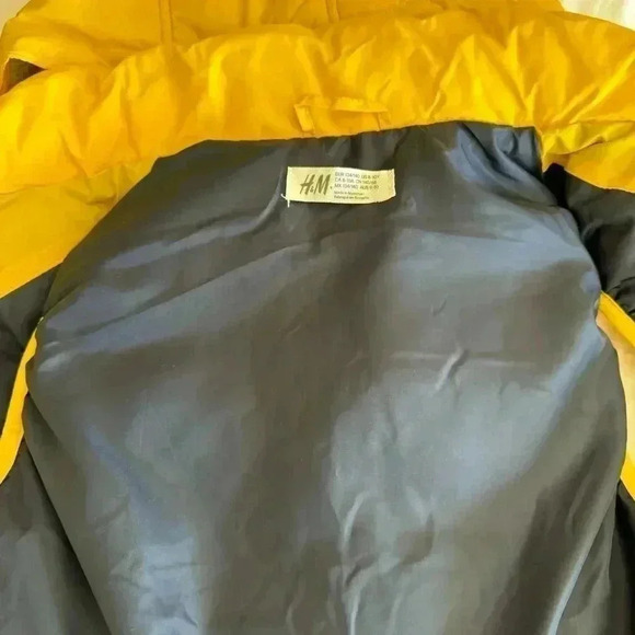 H&M Yellow NY Youth Puffer Vest Jacket Removable Hood SZ 8-10 #2233 - Picture 8 of 12